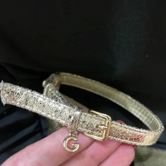 🔥 GUESS Gold heels - Picture 5 of 7